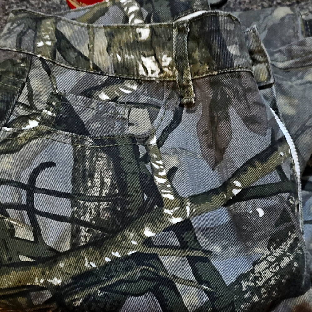 Womens Shein Like New Camouflage Jeans